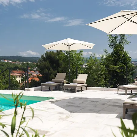 Apartment Casa Maya Deluxe With A Pool Opatija